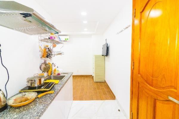 Апартаменты An Binh House Saigon Хошимин Экстерьер фото